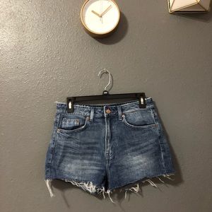 Jean high waisted shorts!